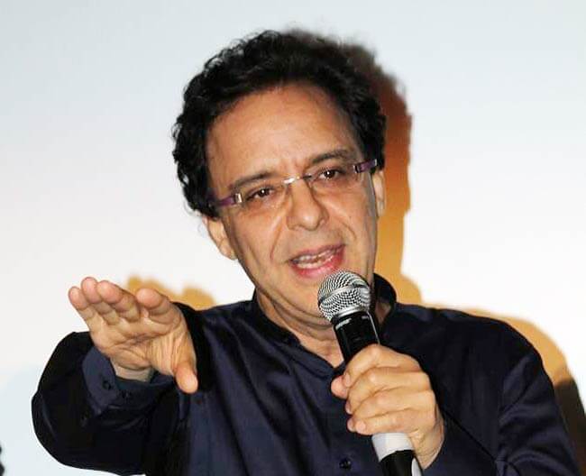 Biên kịch đạo diễn nhà sản xuất lừng danh Ấn Độ Vidhu Vinod Chopra 