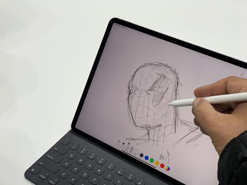 Vẽ với iPad giúp cho bạn tạo ra những tác phẩm tuyệt vời. Điều đặc biệt là bạn có thể vẽ rất tự nhiên và linh hoạt với chiếc bút Apple Pencil. Hãy mở chiếc máy và cùng khám phá những tác phẩm đẹp với iPad bạn nhé!